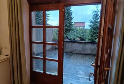 Garsoniera cu terasa proprie in vila interbelica | 20 mp + 16 mp terasa | Centru - 8