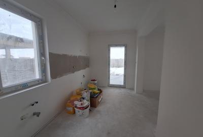 Duplex cu 5 camere, 3 bai - izolat fonic - Sacalaz - 6