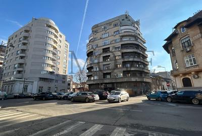 Un apartament plin de emoție in imobil istoric - 24