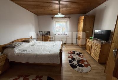 Casă 300 mp utili | 500 mp teren | 2 intrări - 7