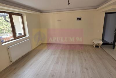 Apartament 2 camere, parter, de vanzare in Busteni - 2