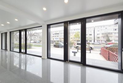 Spatiu comercial stradal renovat complet TOTUL NOU - 2