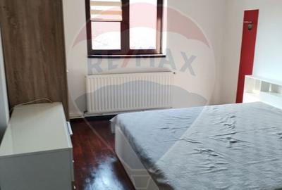 Apartament la casa de inchiriat! - 9