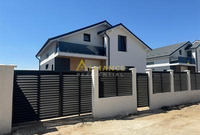 Casă individuală cu 5 camere în Berceni