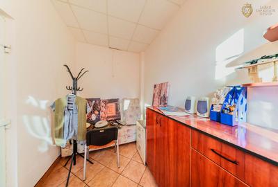 Spatiu comercial de inchiriat - 8