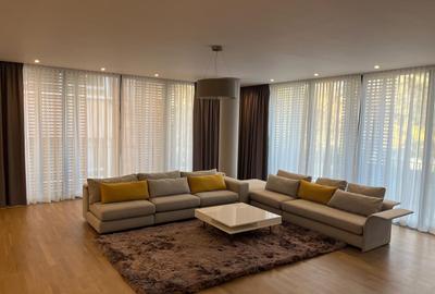 Apartament cu 4 camere decomandat, mobilat în Primăverii