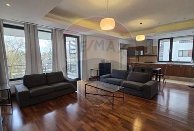 Apartament cu 4 camere decomandat, mobilat în Pipera