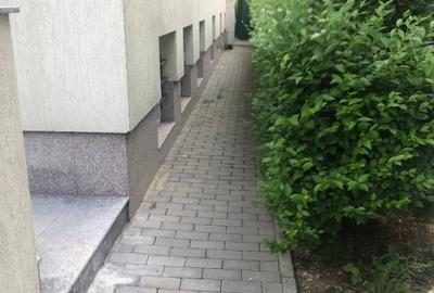 Propr., inchiriez spatiu 142 mp zona Lujerului, demisol, acces usor, toate util. - 3