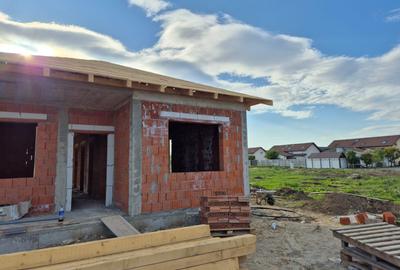 Vila NOUA individuala, 3 si 4 camere in Via Carmina, Arad, comision 0 - 7