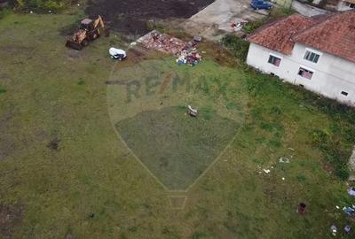 OPORTUNITATE UNICA! Teren intravilan 4.317 mp langa Spitalul Judetean - 1