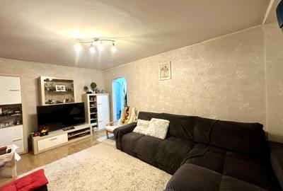 Apartament cu 4 camere decomandat, mobilat în Drumul Taberei