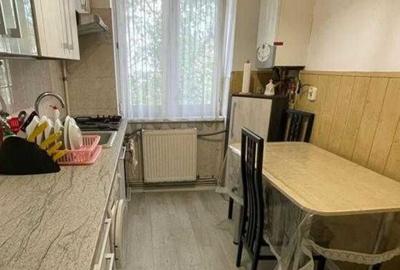 INCHIRIEZ APARTAMENT 2 CAMERE,ETAJ 1 MILEA/RAHOVEI - 1