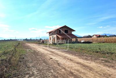 Teren Construcții intravilan de 507 mp, în Hărman