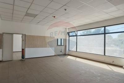 Spațiu comercial de 130mp de închiriat în zona 1 Mai - 4