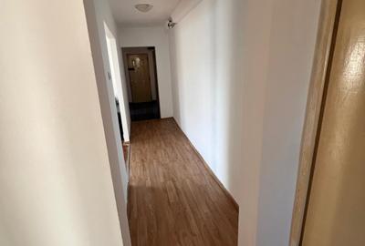 APARTAMENT 3 CAMERE/ PARTIAL MOBILAT/ 10 MINUTE DE METROU - 24
