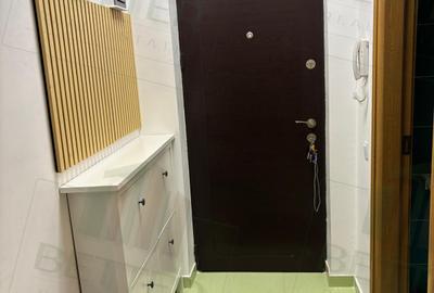 Apartament modern 3 camere,74 mp, parcare – mutare imediata - COMISION 0% - 19