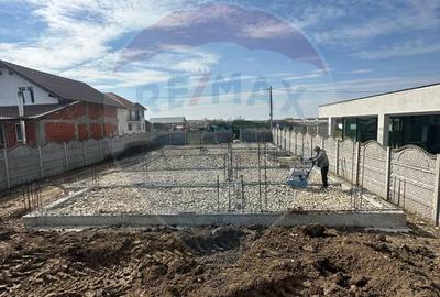 De vânzare teren intravilan cu fundație și proiect de casă- Nojorid - 7
