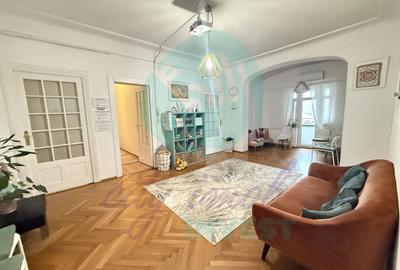 Spatiu, lumina si eleganta intr-un apartment interbelic - 1