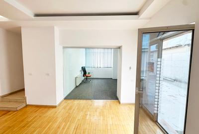 Bd Unirii apartament/birou  spatios  (110 mp+ terasa de 38mp) - 2