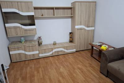 Apartament cu 2 camere decomandat, mobilat în Dristor
