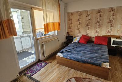 350euro/luna, Galata, apartament 2 camere, mobilat si utilat modest - 3
