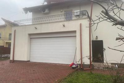 Casă individuală cu 8 camere în Pipera