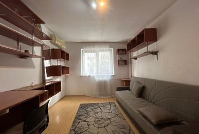 Garsoniera Titan Etaj 1 Bloc 1974 Reabilitat 7 Min Metrou - 1