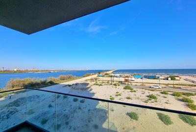 Apartament cu vedere frontala la mare langa plaja