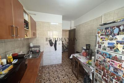 Apartament cu 3 camere - Centrala termica - Rahova - Calea Ferentari 8 - 4