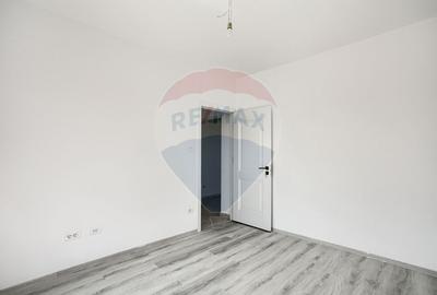 Apartament Nou 3 camere de vânzare  zona Gradiste - 6