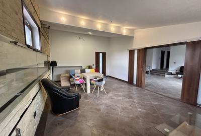 Casa Subcetate de inchiriat - 10