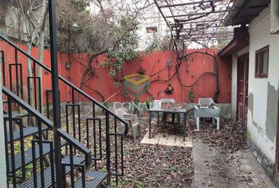 Casa la curte zona Timpuri Noi Vitan - 5