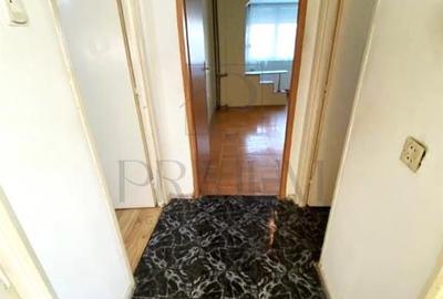 CENTRAL - LIFT - 3 camere - debara - rulouri - 8