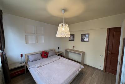 Apartament 2 dormitoare cu hol locuibil, 2 balc, centrala proprie, bloc solid - 12