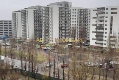 Garsonieră decomandată, mobilată în Titan