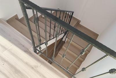 FARA COMISIOANE casa cu 4 - 5 camere P+1+pod 2 placi terasa cam tehnic la cheie - 19