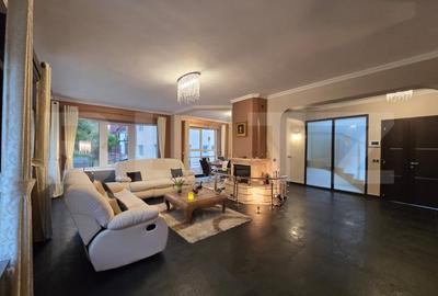 Vile  cu piscina exclusivista de vanzare in zona  Grand Hotel Italia - 1