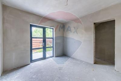 Casa într-un complex nou de 6 case înșiruite, 4 camere  zona centrala - 20