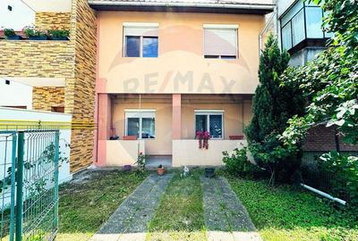Casă individuală cu 5 camere în Cetății