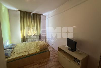 Apartament cu 3 camere semidecomandat în Central