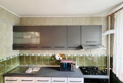 Apartament 3 camere | Etaj 2/4 | Bloc 1978 | Parcare + boxă | Zonă verde - 3