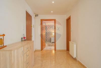Apartament cu 2 camere de vânzare în zona Racadau - 19