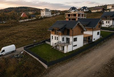 Casă Individuală de Vânzare în Sălicea | 166 mp Utili | 13 km de Cluj - 2