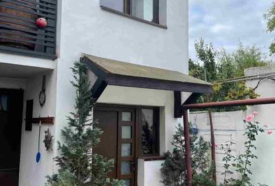 Casă cu 3 camere în Central