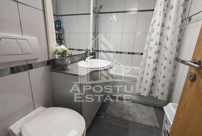 Apartament de vanzare, 4 camere, 2 bai, etajul 1, centrala proprie, Lipovei - 13