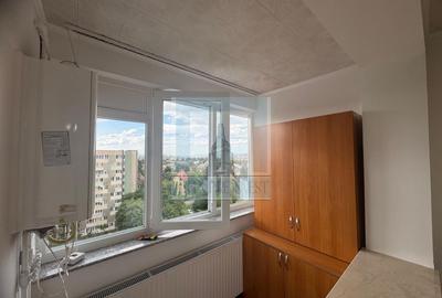 Garsonieră 31 mp-Str. Soarelui-Renovată-Mobilată-Vedere panoramica - 9