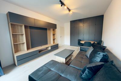 Apartament cu 2 camere de vanzare in zona Tractorul mobilat ,nou in garantie - 1