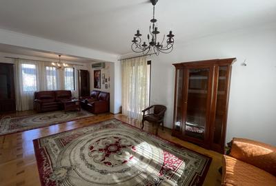 Curtea Domneasca, vilă individuală, 6 camere, 3 bai, garaj, mobilată și utilată. - 6