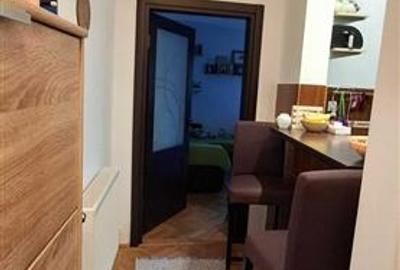 Apartament 3 camere, etajul 2/4, zona Foisorul de foc - 1