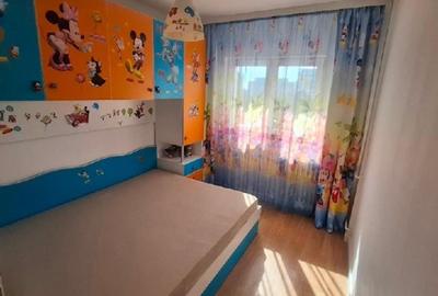 INCHIRIEZ APARTAMENT  3 CAMERE RENOVAT CAMPIA LIBERATII - 9